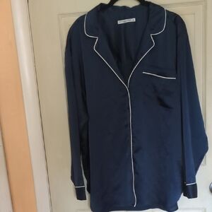 NWOT Abercrombie Fitch XL Satin Sleep shirt Navy Button down